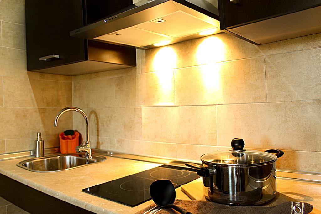 Apartamentos Turísticos Cúllar Vega Habitación foto